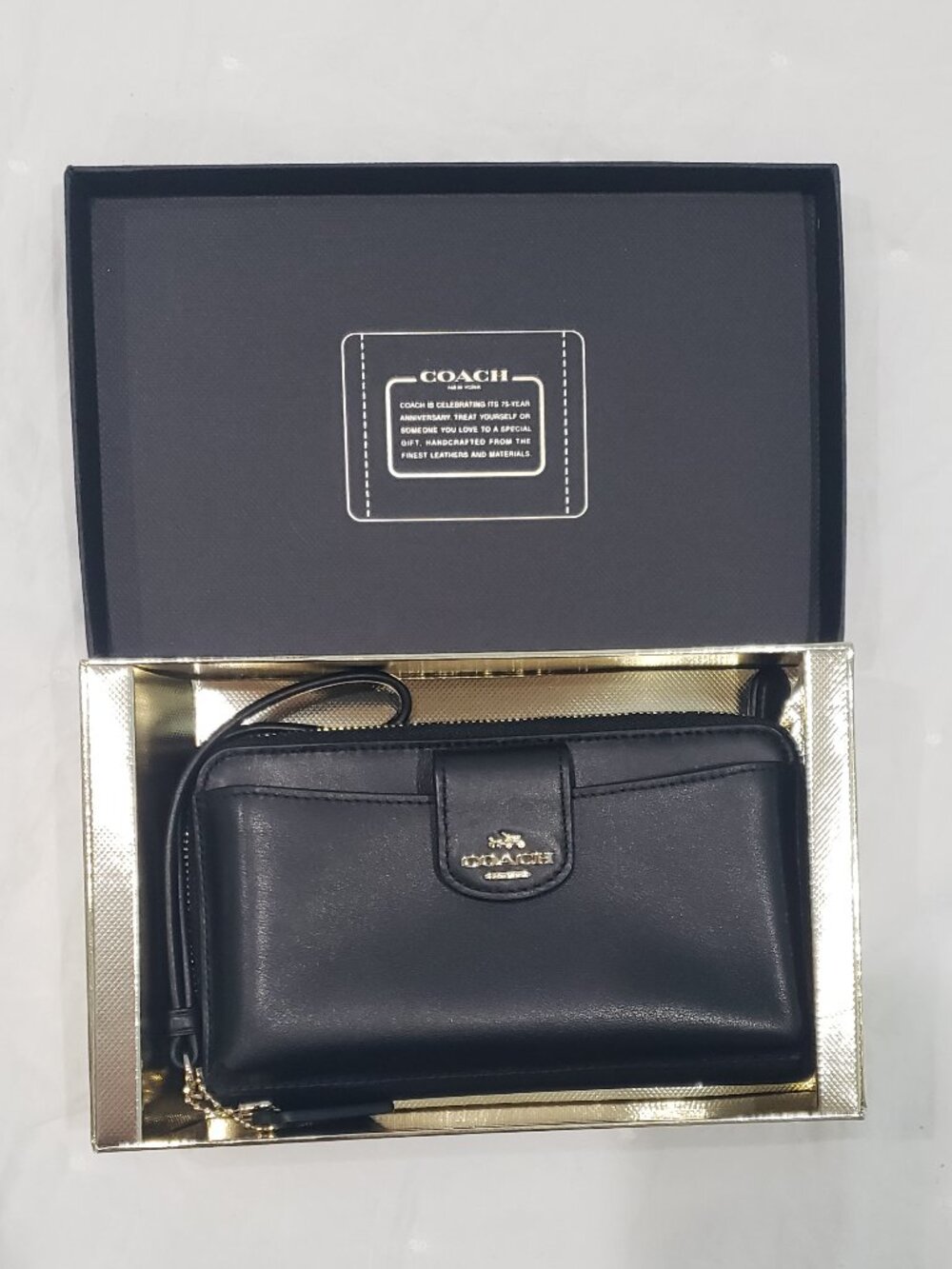 NWT COACH Phone wallet/wristlet